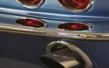 Chevrolet-Corvette-1965-Nassau-Blue-White-15