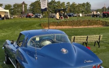 Chevrolet-Corvette-1965-Nassau-Blue-White-17