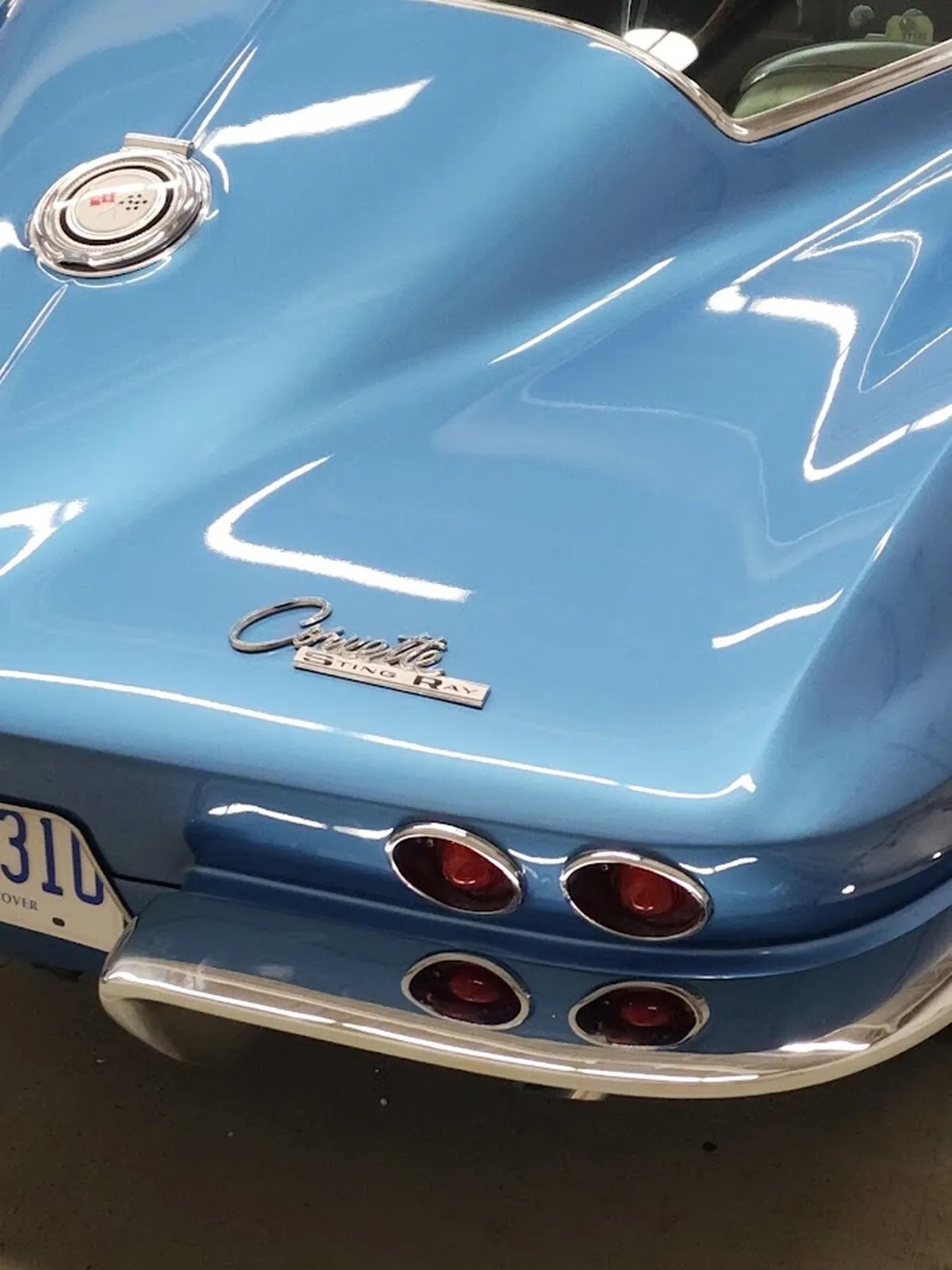 Chevrolet-Corvette-1965-Nassau-Blue-White-2