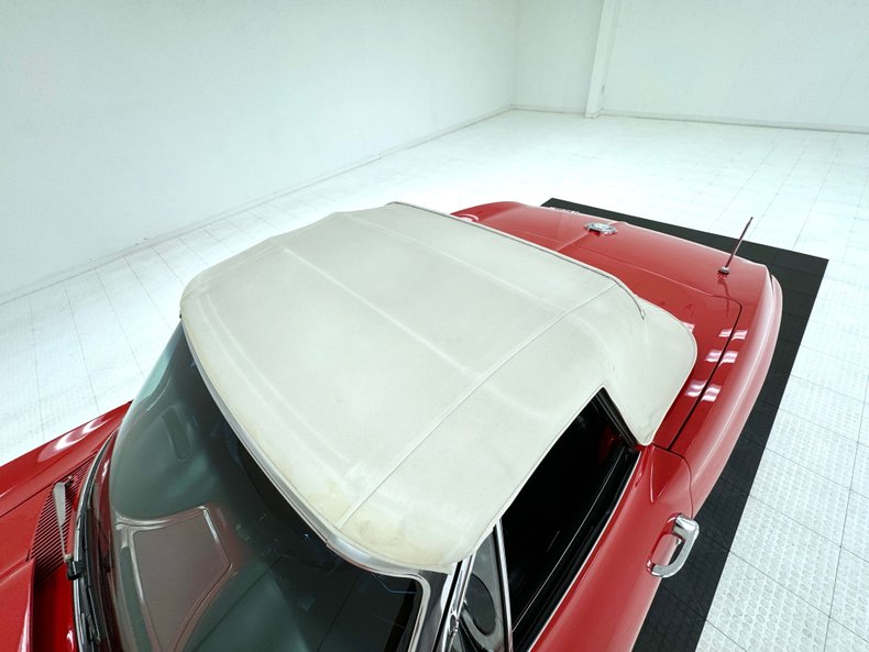 Chevrolet-Corvette-1965-Rally-Red-Black-16