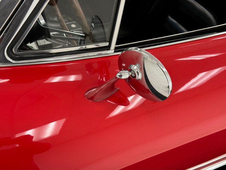 Chevrolet-Corvette-1965-Rally-Red-Black-17