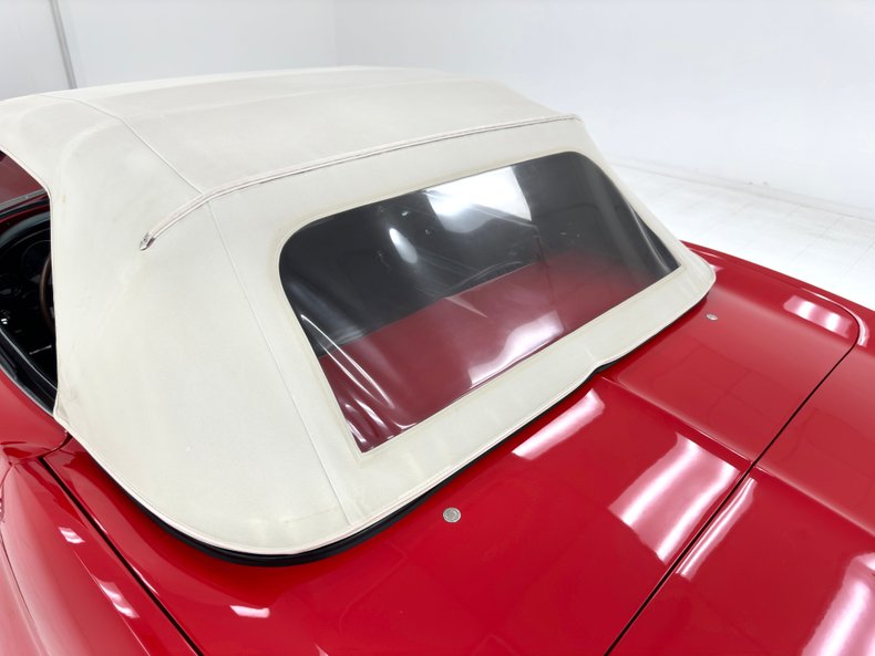 Chevrolet-Corvette-1965-Rally-Red-Black-19