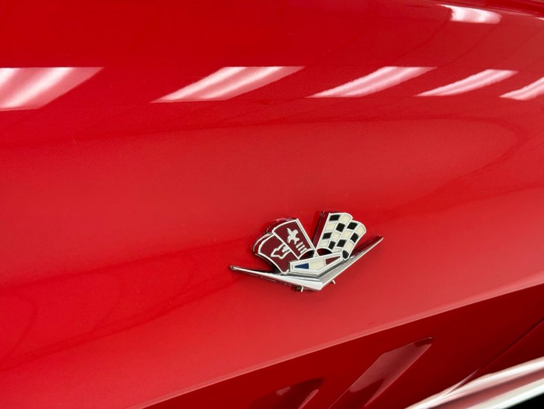 Chevrolet-Corvette-1965-Rally-Red-Black-22