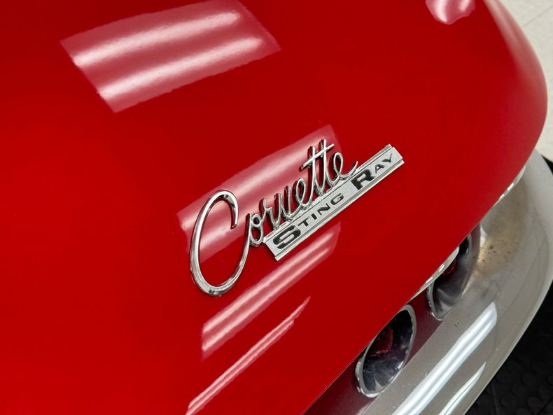 Chevrolet-Corvette-1965-Rally-Red-Black-23