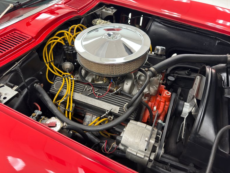 Chevrolet-Corvette-1965-Rally-Red-Black-28