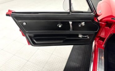 Chevrolet-Corvette-1965-Rally-Red-Black-29