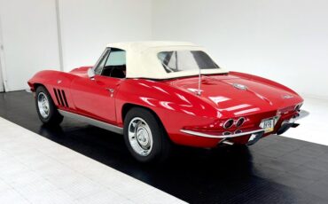 Chevrolet-Corvette-1965-Rally-Red-Black-3