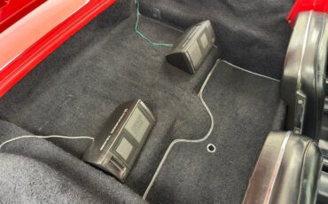 Chevrolet-Corvette-1965-Rally-Red-Black-33