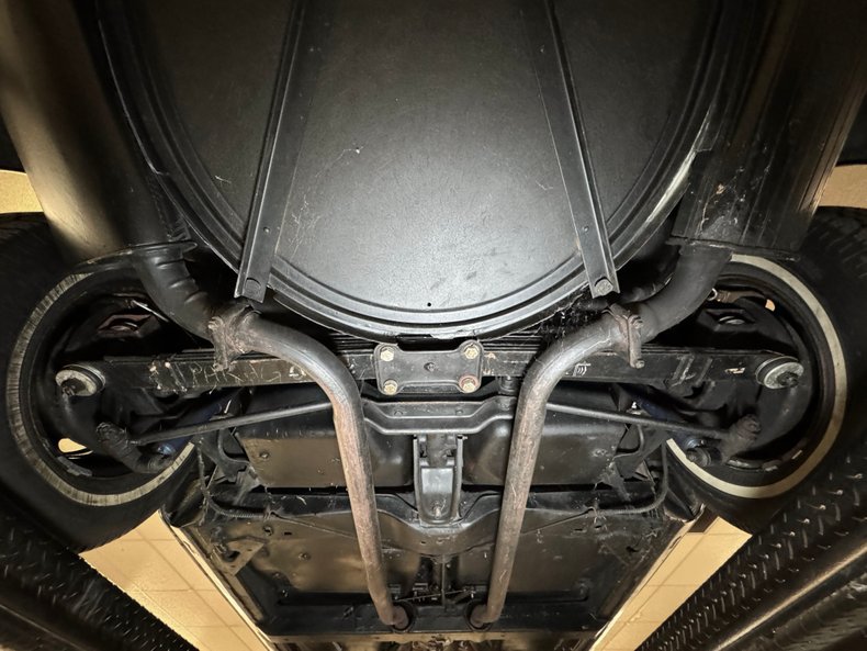 Chevrolet-Corvette-1965-Rally-Red-Black-45