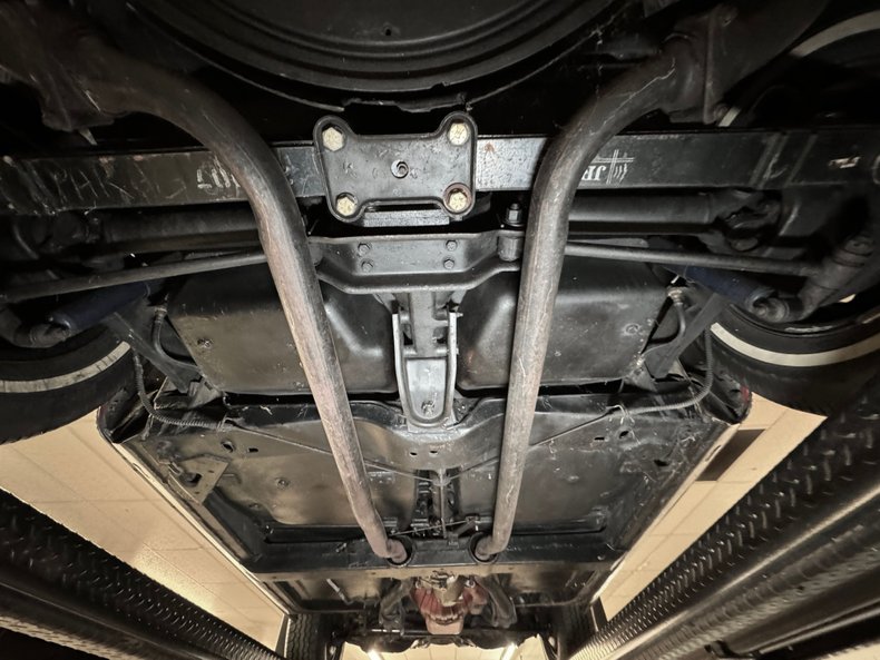 Chevrolet-Corvette-1965-Rally-Red-Black-46