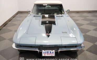 Chevrolet-Corvette-1966-Laguna-Blue-Black-11