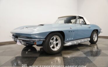 Chevrolet-Corvette-1966-Laguna-Blue-Black-13
