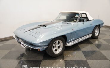 Chevrolet-Corvette-1966-Laguna-Blue-Black-14