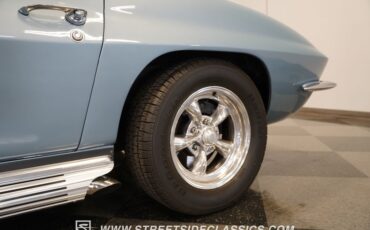 Chevrolet-Corvette-1966-Laguna-Blue-Black-18
