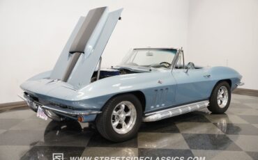 Chevrolet-Corvette-1966-Laguna-Blue-Black-23