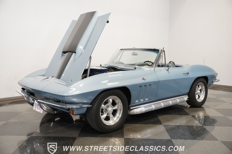 Chevrolet-Corvette-1966-Laguna-Blue-Black-23