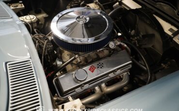 Chevrolet-Corvette-1966-Laguna-Blue-Black-29