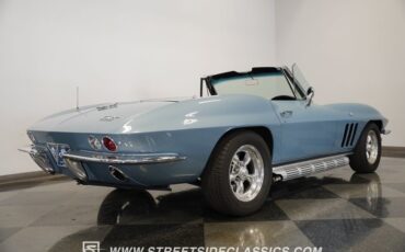 Chevrolet-Corvette-1966-Laguna-Blue-Black-33