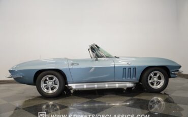 Chevrolet-Corvette-1966-Laguna-Blue-Black-36