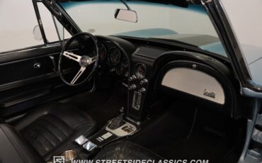 Chevrolet-Corvette-1966-Laguna-Blue-Black-4
