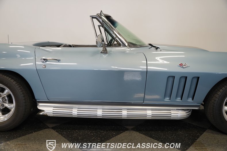 Chevrolet-Corvette-1966-Laguna-Blue-Black-41
