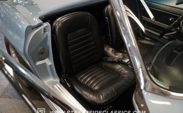 Chevrolet-Corvette-1966-Laguna-Blue-Black-48