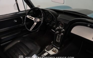 Chevrolet-Corvette-1966-Laguna-Blue-Black-6