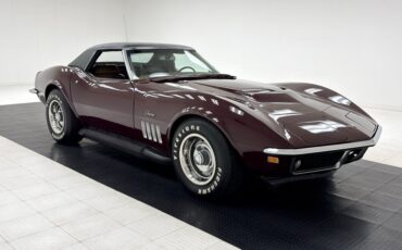 Chevrolet-Corvette-1969-Burgundy-Poly-Saddle-12
