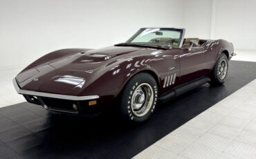 Chevrolet-Corvette-1969-Burgundy-Poly-Saddle-2