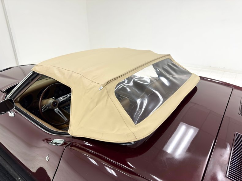 Chevrolet-Corvette-1969-Burgundy-Poly-Saddle-23