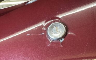 Chevrolet-Corvette-1969-Burgundy-Poly-Saddle-37