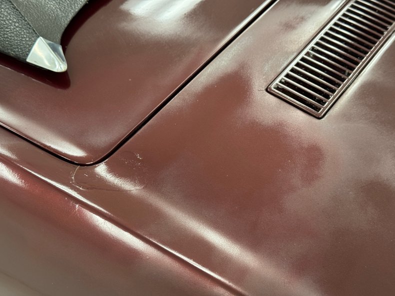 Chevrolet-Corvette-1969-Burgundy-Poly-Saddle-39