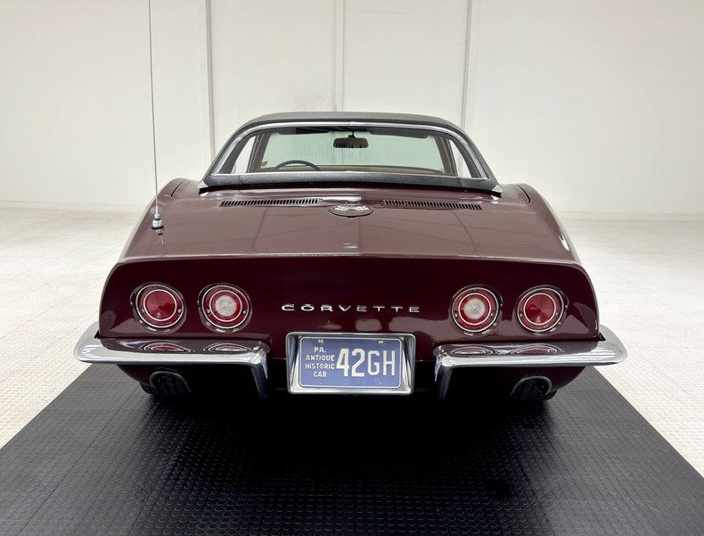 Chevrolet-Corvette-1969-Burgundy-Poly-Saddle-9