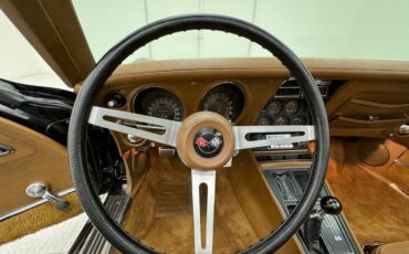 Chevrolet-Corvette-1971-Black-Saddle-11