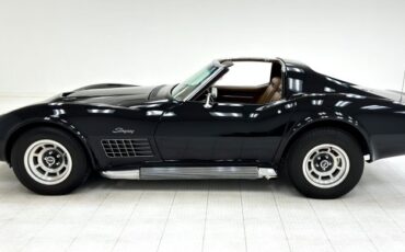 Chevrolet-Corvette-1971-Black-Saddle-16