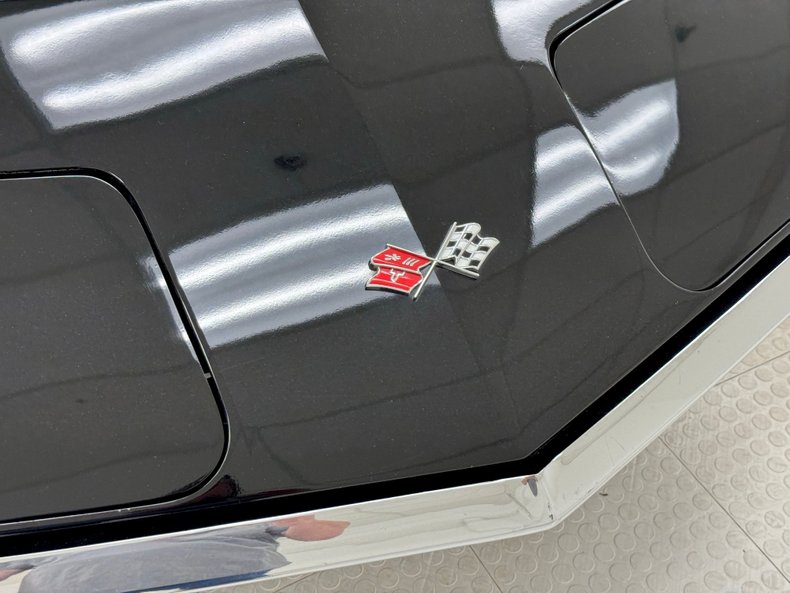 Chevrolet-Corvette-1971-Black-Saddle-19