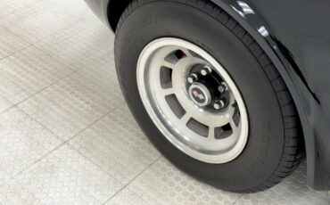 Chevrolet-Corvette-1971-Black-Saddle-20