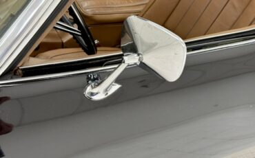 Chevrolet-Corvette-1971-Black-Saddle-23