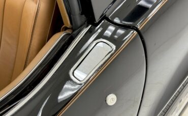 Chevrolet-Corvette-1971-Black-Saddle-26