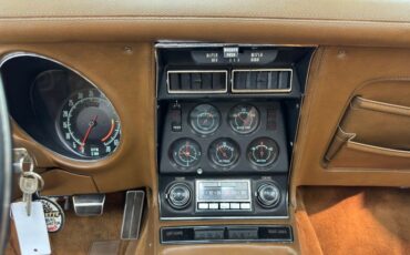 Chevrolet-Corvette-1971-Black-Saddle-45