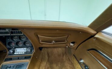 Chevrolet-Corvette-1971-Black-Saddle-49