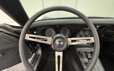 Chevrolet-Corvette-1972-Black-Black-42