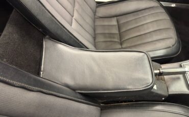 Chevrolet-Corvette-1972-Black-Black-6