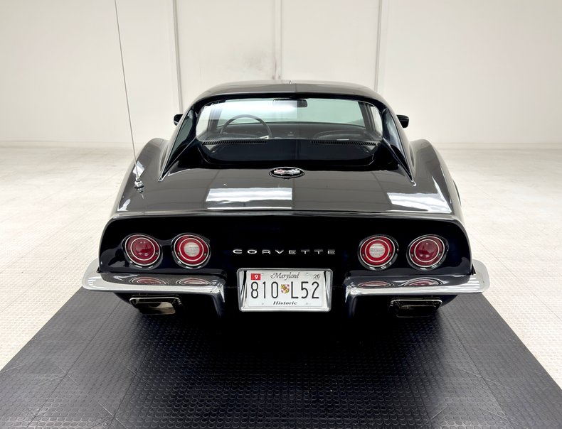 Chevrolet-Corvette-1972-Black-Black-9