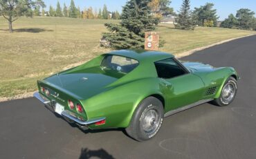 Chevrolet-Corvette-1972-Elkhart-Green-Black-7