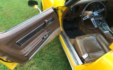 Chevrolet-Corvette-1973-Coupe-10