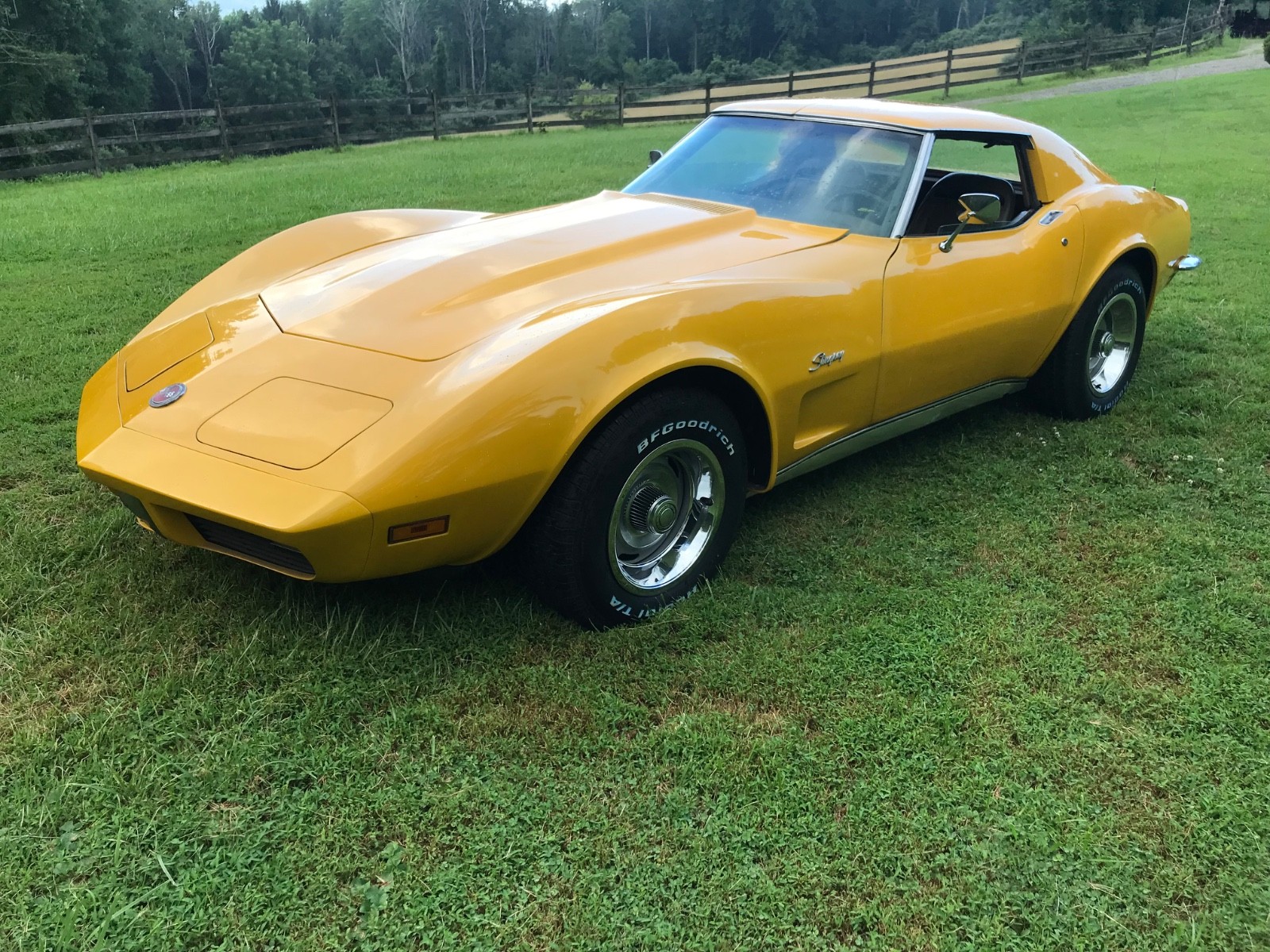 Chevrolet-Corvette-1973-Coupe