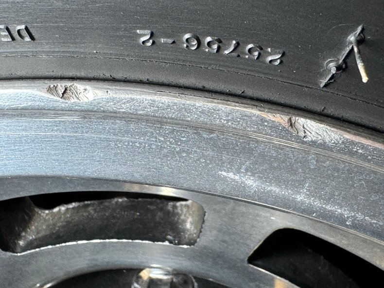 Chevrolet-Corvette-1973-Mille-Miglia-Red-Black-26