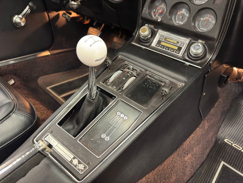 Chevrolet-Corvette-1973-Mille-Miglia-Red-Black-3