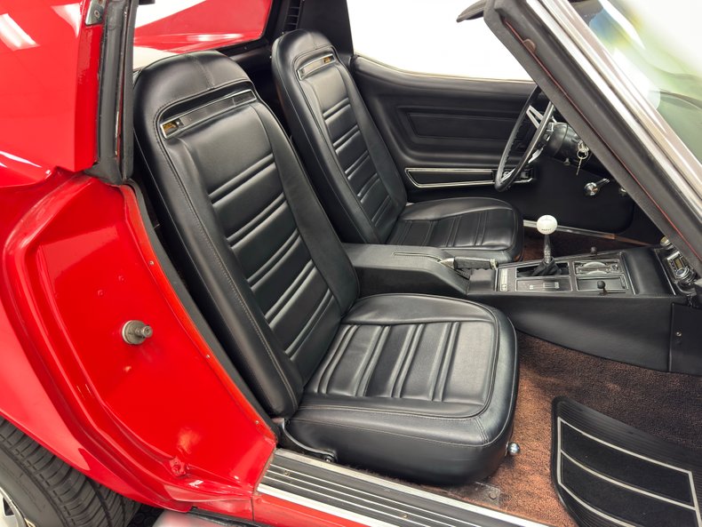 Chevrolet-Corvette-1973-Mille-Miglia-Red-Black-35